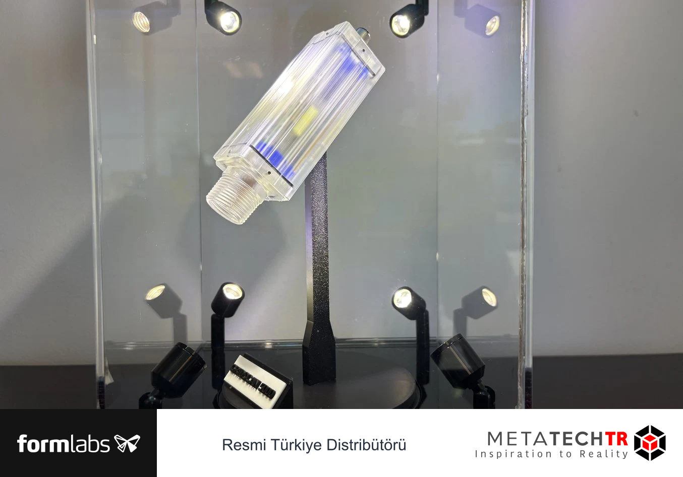 H2scan ürününün iç yapıyı gösteren şeffaf fuar modeli
