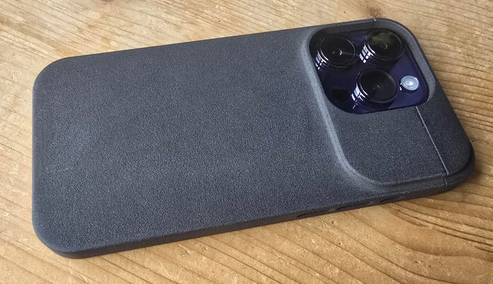 SLS ile üretilmiş telefon kılıfı